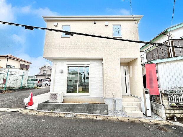 ~Exterior~ 首都圏で憧れのスローライフ♪緑に囲まれた土地は都会の喧騒を忘れられそう。四季を通じて自然と触れ合えるスポットが周辺には盛りだくさん!住みたくなる家。暮らしたい町。