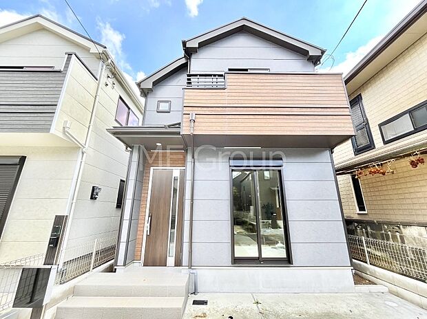~Exterior~ 首都圏で憧れのスローライフ♪緑に囲まれた土地は都会の喧騒を忘れられそう。四季を通じて自然と触れ合えるスポットが周辺には盛りだくさん!住みたくなる家。暮らしたい町。