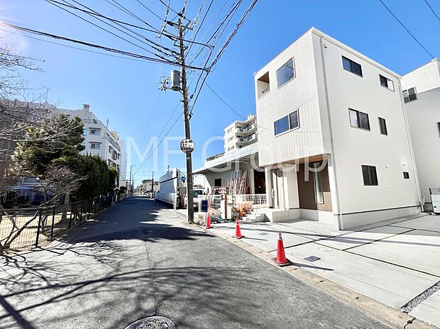 【前面道路含む現地写真】完成予想図