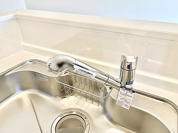【その他設備(蛇口一体型浄水器)】◆１号棟◆浄水器一体型のキッチンで洗い物用・料理用と切り替え簡単！