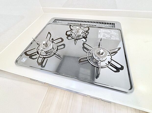 【その他設備(Ｓｉセンサーコンロ)】ガスコンロはＳｉセンサー搭載。火力調節や焦げ付き・消し忘れも防いでくれます。