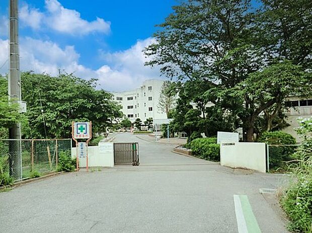 柏市立富勢東小学校（約900m）