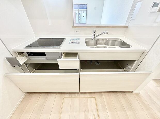 【その他設備(スライド収納)】使いやすさを優先したスライド式収納タイプ！