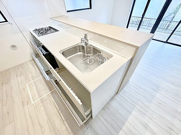 【その他設備(スライド収納)】使いやすさを優先したスライド式収納タイプ！