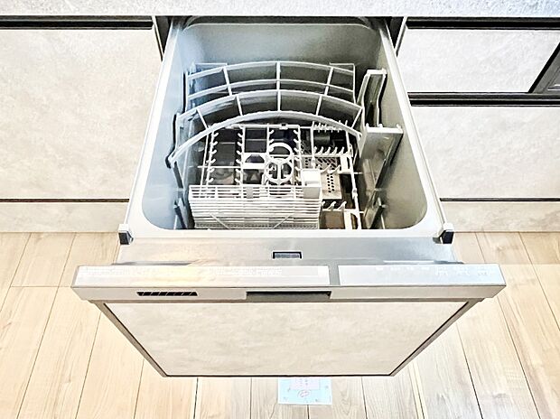 【その他設備(食洗機)】面倒なお片づけは食洗機にお任せ!家事の負担が減って、時間にも気持ちにもゆとりができます。
