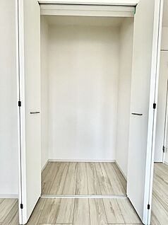 その他設備(クローゼット)