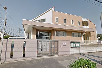 泉幼稚園  700m