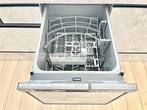 【その他設備(食洗機)】面倒なお片づけは食洗機にお任せ！家事の負担が減って、時間にも気持ちにもゆとりができます。