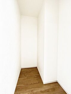 その他設備(リビング収納)