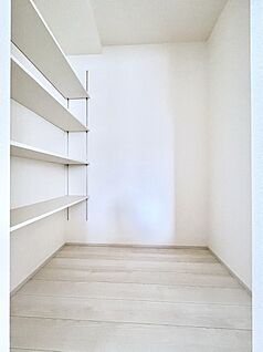 その他設備(パントリー)