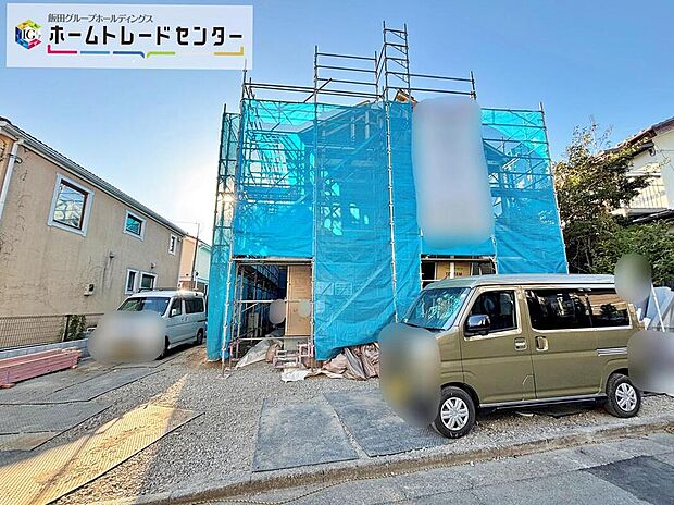 ☆住む人を映し出す洗練された佇まいは、いつまでも輝き続けながらいつしか街の風景に溶け込んでいきます。デザイン・目に見える設備面も大切ですが、耐震構造で地震に強い家の為、次代へ繋ぐ強固な住宅です。