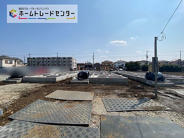 小学校まで徒歩4分!お子様も安心して通える距離です♪
スーパーまで自転車で5分、コンビニまで徒歩5分、ドラッグストアまで徒歩10分!お買い物もしやすい立地です♪