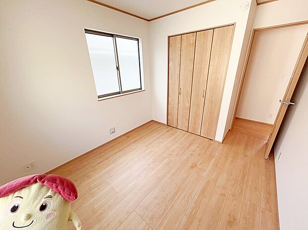 【☆Room☆】各部屋を最大限に広く使って頂ける様、全居住スペースに収納付。プライベートルームはゆったりと快適に。