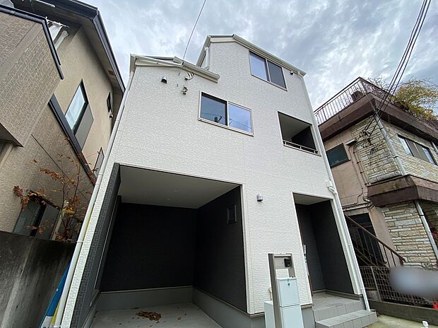 【現地外観写真】☆お住い探しの際は『すまいーだ』もご覧ください♪当社は飯田グループホールディングスの直営販売窓口です。飯田グループのお家は弊社にて検討下さいませ。アフターサポートまで一括して担当させて頂きます！！