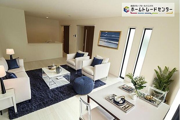 【リビングルーム】みんなが集い、食事と楽しい会話が始まる。話に夢中になりすぎて、時を忘れ夜半過ぎになってしまう。そんな束の間の幸せを感じさせてくれる場所となることでしょう。(家具はCGです)