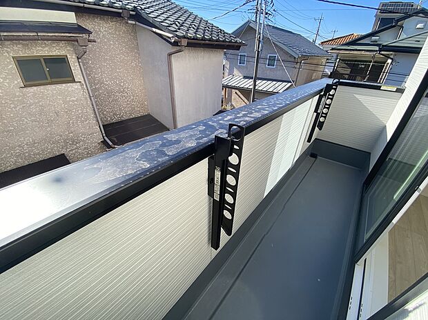 【現地外観写真】☆『毎日早く家に帰りたくなる。』そんなマイホームにお住まいになりませんか？大切な家族が、安心して・快適に毎日過ごすことが出来る…。ささやかだけど一番大切なこと♪この邸で叶えられます！！