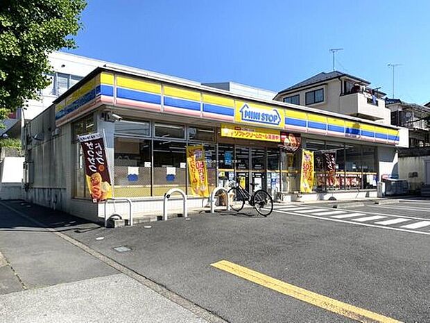 ミニストップ羽村市役所前店（約500m）