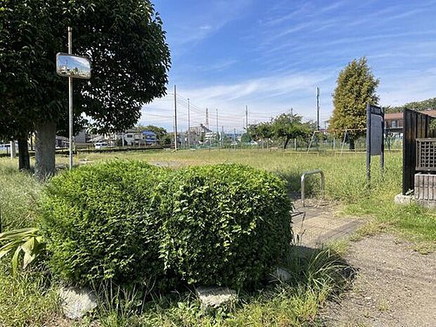 上砂三児童遊園（約250m）