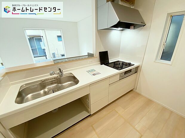 【キッチン】新居での【始まり】は「生活」という一括りだけに収まりません。【スローライフ】【快適空間】【絶える事ない笑顔】・・　すべてを凝縮した珠玉の【始まり】をここから迎えます♪