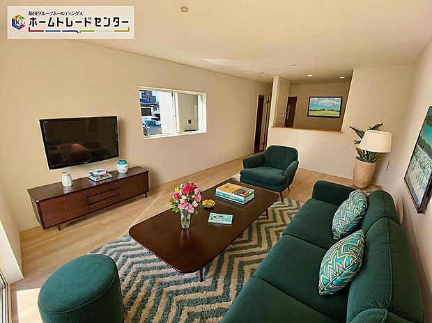 【☆Living　Room☆】お子さまは、ご飯の支度を頑張っているご家族の姿が見えると安心。手伝いたいという気持ちになるなど、お手伝いの習慣も育ちやすいですよ♪（家具はCGです）