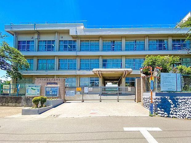 武蔵村山市立第三小学校（約950m）