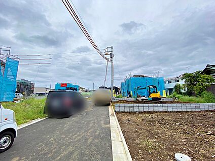 前面道路含む現地写真