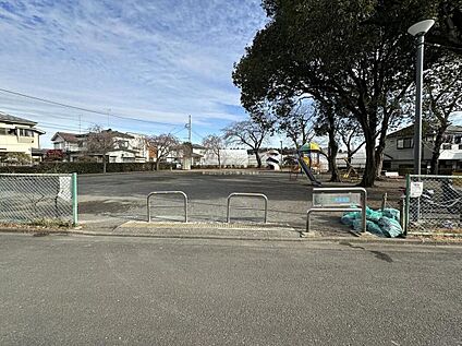 あげば児童遊園 1100m(徒歩14分)