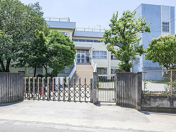 国分寺市立第九小学校(約260m)