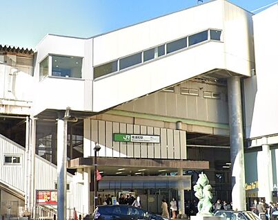 南浦和駅 2490m(32分)