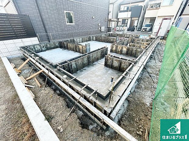 現在建築中！落ち着いた街並みで新生活を始めることが出来そう！周辺の物件も併せてご紹介させて頂きます！