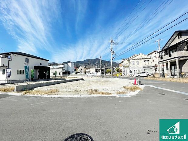 【外観】現在建築中!落ち着いた街並みで新生活を始めることが出来そう!周辺の物件も併せてご紹介させて頂きます!