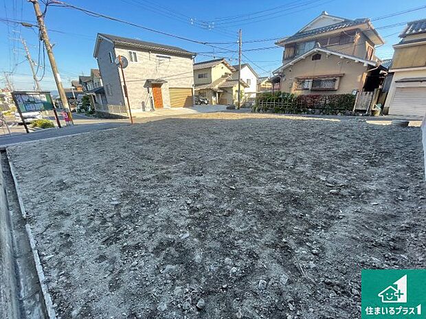 【外観】現在建築中！落ち着いた街並みで新生活を始めることが出来そう！周辺の物件も併せてご紹介させて頂きます！