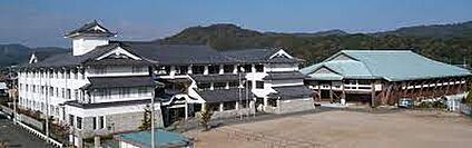 南丹市立園部中学校 徒歩2300m