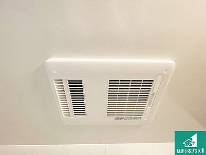 浴室暖房乾燥機