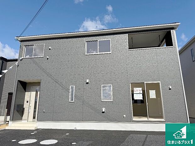 安心の10年保証！外観を美しく保ち、雨水で汚れを落とします！気になることがありましたら、お気軽にお問い合わせください！