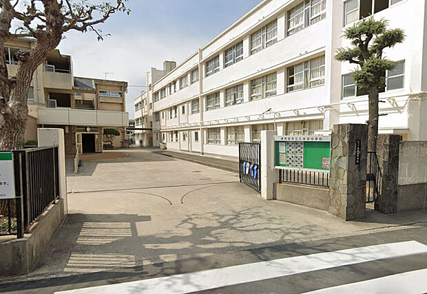 岸和田市立久米田中学校（約1,000m）