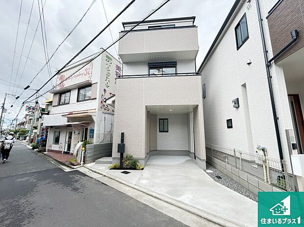 【外観】安心の10年保証！外観を美しく保ち、雨水で汚れを落とします！気になることがありましたら、お気軽にお問い合わせください！