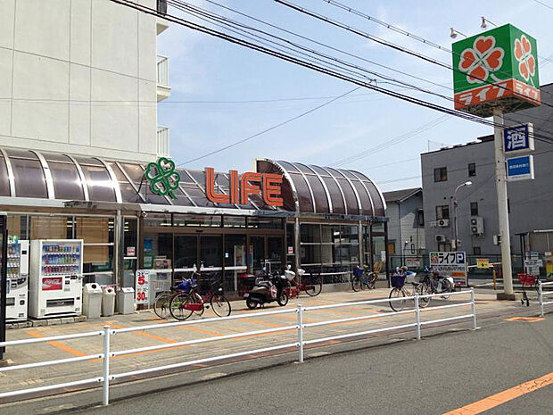 ライフ忠岡店
