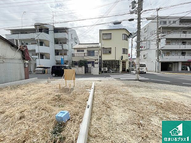【外観】現在建築中！落ち着いた街並みで新生活を始めることが出来そう！周辺の物件も併せてご紹介させて頂きます！