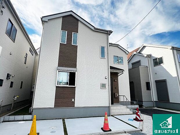 【外観】安心の10年保証！外観を美しく保ち、雨水で汚れを落とします！気になることがありましたら、お気軽にお問い合わせください！