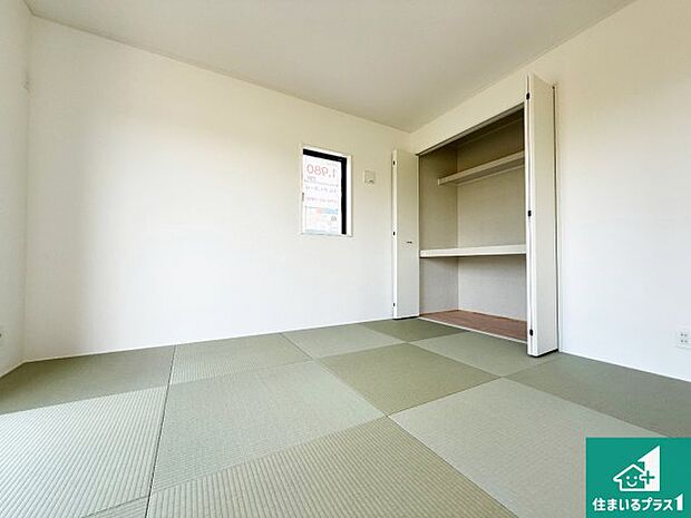 【和室】一室あると便利な和室は客間としてだけでなく、小さなお子様のプレイルームやみんなでお昼寝もいいですね。