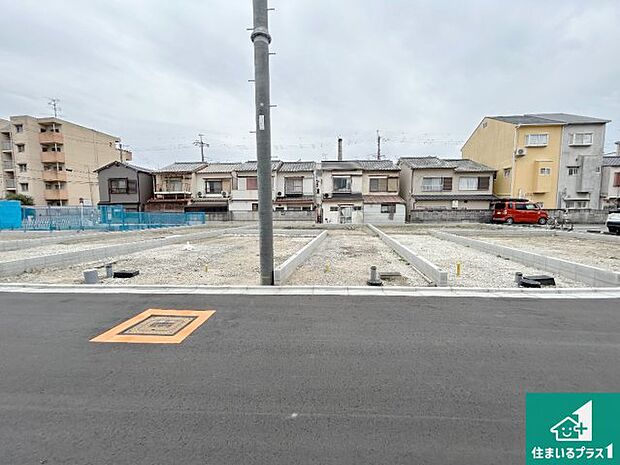 【外観】現在建築中！落ち着いた街並みで新生活を始めることが出来そう！周辺の物件も併せてご紹介させて頂きます！