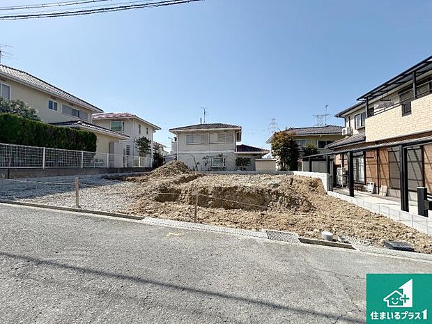 【外観】現在建築中!落ち着いた街並みで新生活を始めることが出来そう!周辺の物件も併せてご紹介させて頂きます!