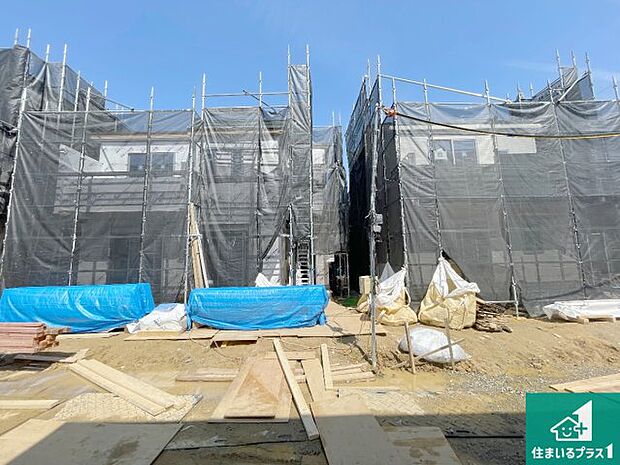 【外観】現在建築中！落ち着いた街並みで新生活を始めることが出来そう！周辺の物件も併せてご紹介させて頂きます！