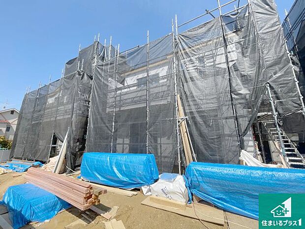 【外観】現在建築中！落ち着いた街並みで新生活を始めることが出来そう！周辺の物件も併せてご紹介させて頂きます！