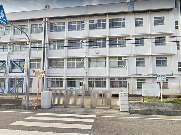 泉佐野市立第三中学校