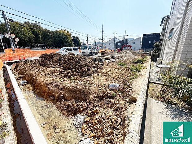 【外観】現在建築中!落ち着いた街並みで新生活を始めることが出来そう!周辺の物件も併せてご紹介させて頂きます!