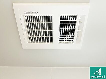 浴室暖房乾燥機