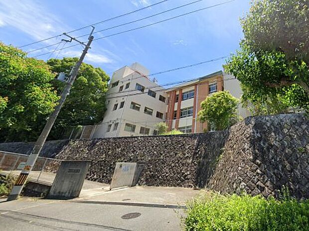 光明台南小学校