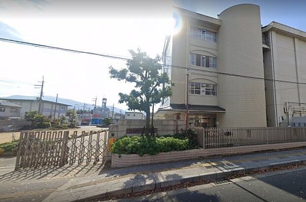 河南町立中学校
